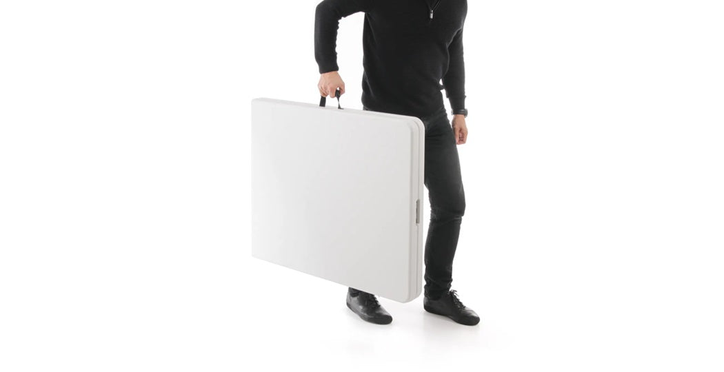 Fleksibelt buffetbord – sammenleggbart for transport og lagring