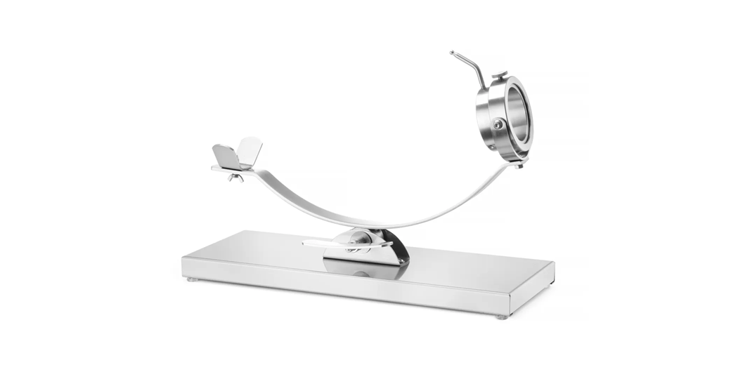 Elegant skinkeholder med vippe- og roteringssystem for perfekt posisjonering under skjæring