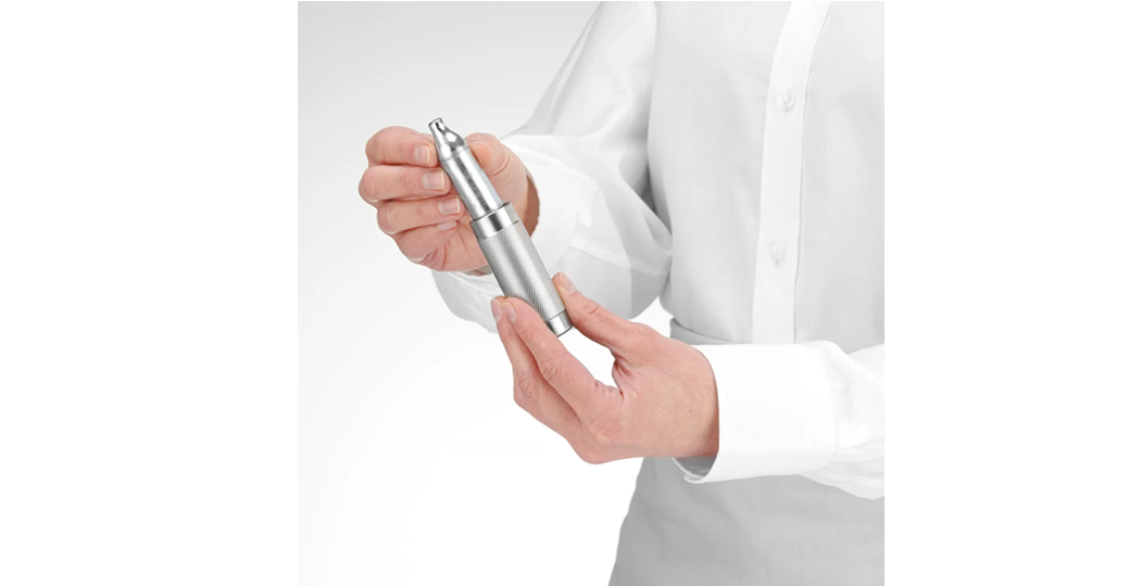 Kremsifon / kremsprøyte Proffserien som inkluderer 3 dyser i rustfritt stål og en rengjøringsbørste