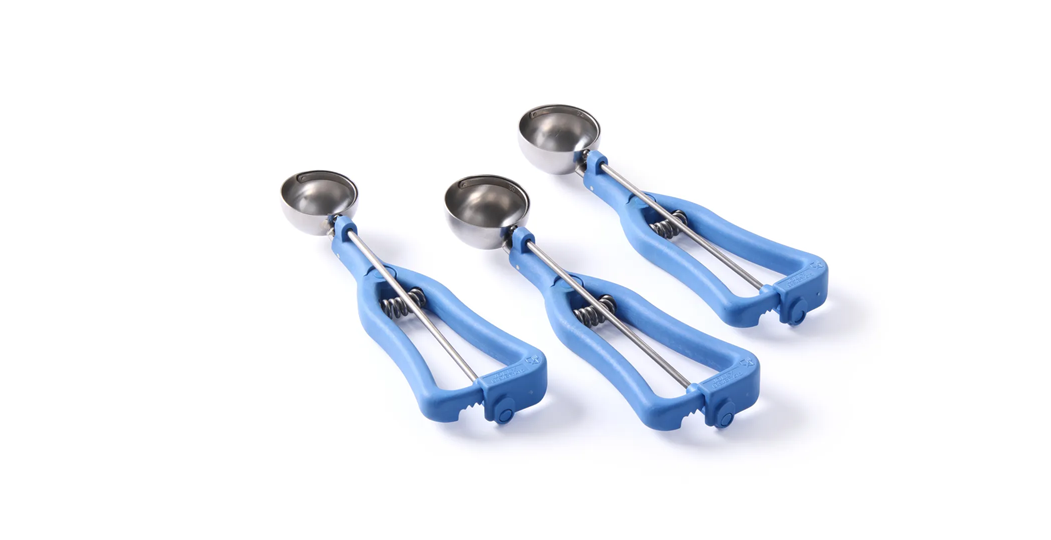 Isskje i Proff serien med kulestørrelse fra ø44 til ø51 mm