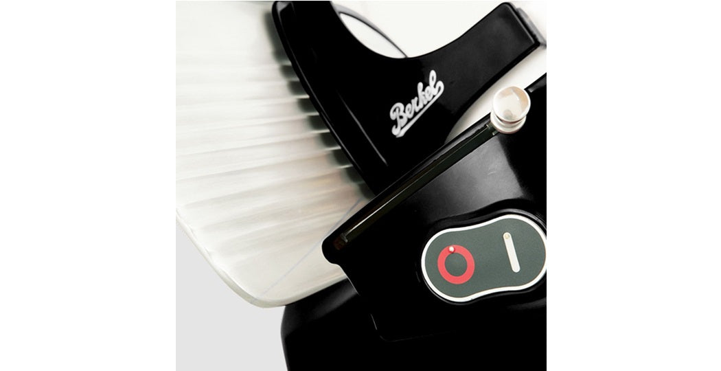 Berkel elektrisk oppskjærsmaskin Home Line 250 Pluss svart