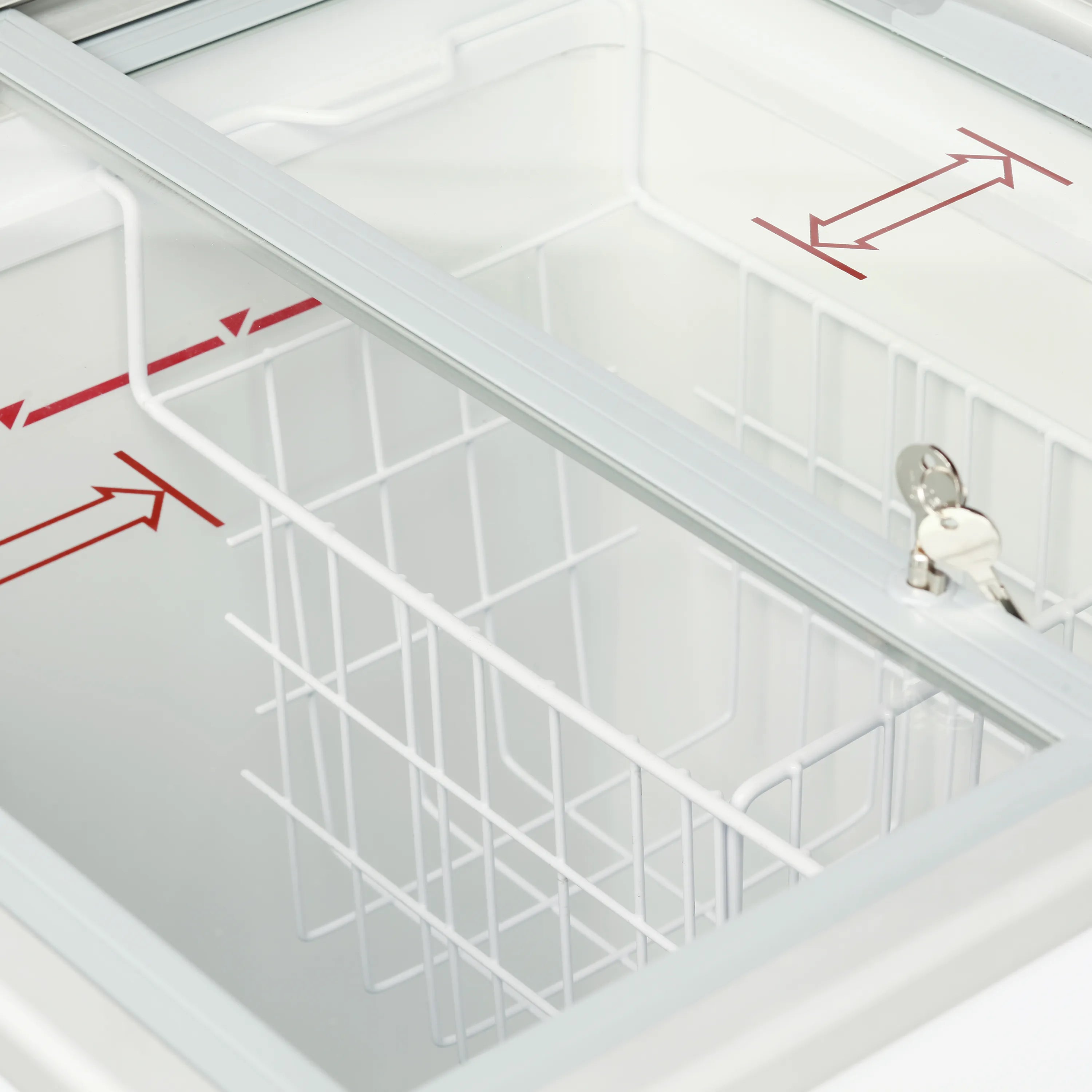 Iskremfryser Tefcold IC102SC – Kompakt displayfryseboks 91 liter med flate skyveglass